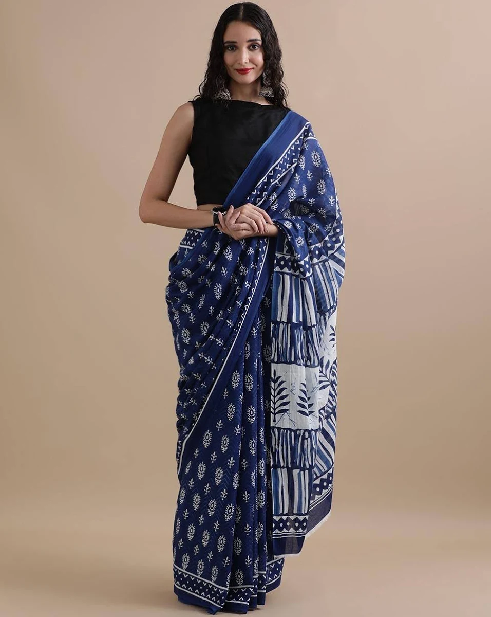 Semi Pattu Saree - Signature, detail view